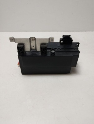 Коробка запобіжників корпус jaguar xf x260 фото №1