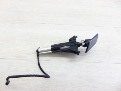 Насадка помпа омивача лампи права citroen ds4 13r фото №1