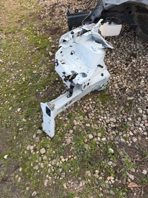 Чверть правий перед лонжерон чашка renault captur ii фото №1