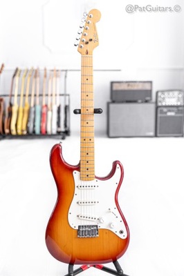 1983 Fender Dan Smith Stratocaster Hardtail Sienna