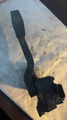 Потенціометр педаль газу opel corsa c 1.3 cdti 6pv008110-00 фото №1