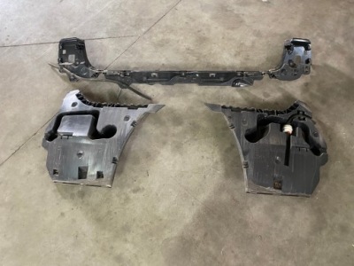 Направляющие кронштейн задние бампера bmw 5 f11 фото №1