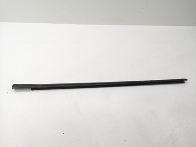 Hyundai tucson jm 2007 права сторона накладки фото №1