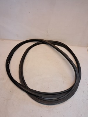 Прокладка кришки багажника задній mg 5 ev фото №1