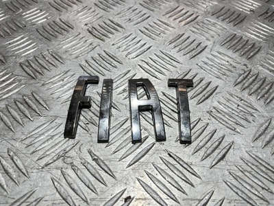 Емблема logo кришки багажника fiat 600 23- фото №1