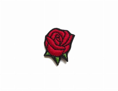 Naszywka haftowana czerwona róża