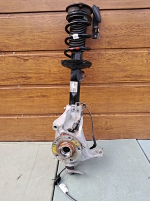 Поворотный кулак левая амортизатор audi tt 8s 8s0407253f фото №1