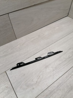 Porsche cayenne молдинг бампер перед 9y0807245 фото №1