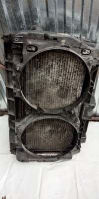 Citroen c6 2.7 hdi корпус вентиляторів фото №1