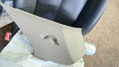 Обшивка стойка багажника правое vw atlas 3cn867246 фото №1