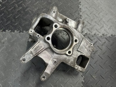 Audi r8 v8 v10 420 поворотний кулак права задня фото №1