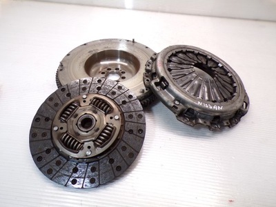 Зчеплення двомасовий диск притиск nissan navara d40 pathfinder r51 adn13519 фото №1