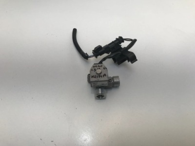 Volvo xc40 1.5 гибрид 2022 клапан кондиционера фото №1