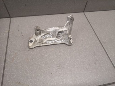 Кронштейн кронштейн насоса bmw 7 f01 3.0d 7805421 фото №1