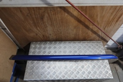 Молдинг стойка стекло правая c4 picasso ii 9676784980 фото №1