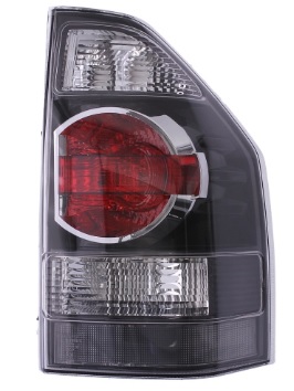 FARO PARTE TRASERA DERECHA MITSUBISHI PAJERO V80/V90 3D 06-  