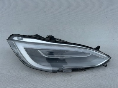 Tesla s рестайлинг  фара правый перед full led 105357500c фото №1