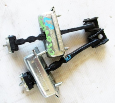 Corsa d ограничитель левый передний перед 3d фото №1