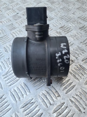 Przepływomiezr mercedes w220 0281002535 фото №1