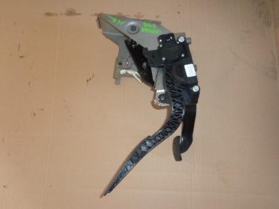 Chevrolet captiva 2.4 b потенциометр газа фото №1