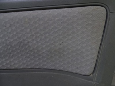 Toyota hilux 12r обивка обшивка задняя левый фото №1