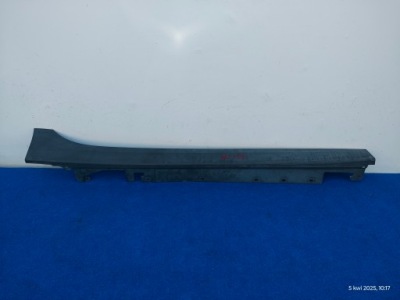 Bmw 1 f40 правая накладка  порог порог правый  8072574 pro13h фото №1