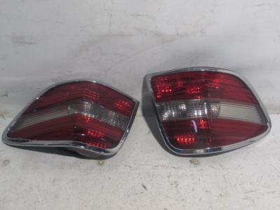 Лампа задний  левая правая mercedes ml w164 рамка хром фото №1