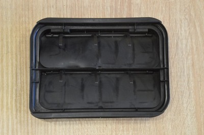 Решётка вентиляционная renault laguna iii coupe фото №1