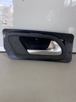 Vw scirocco eos 1q1 ручка внутренняя правая передняя 1q1837114 фото №1