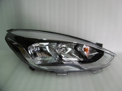 Ford fiesta mk8 - лампа правая фото №1