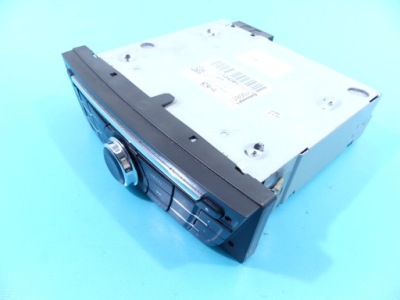 Радио заводской peugeot 301 98134281zd00 фото №1