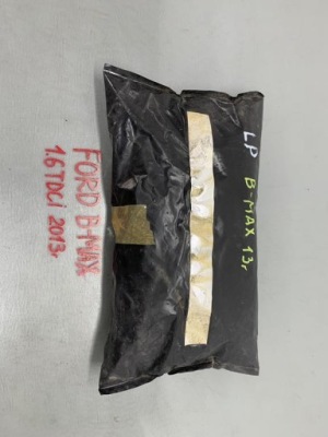 Шумоизоляция крыла левый перед ford b-max 1.6 tdci 13 r фото №1