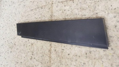 Молдинг накладка стійка лівий задня vw golf vi kombi фото №1