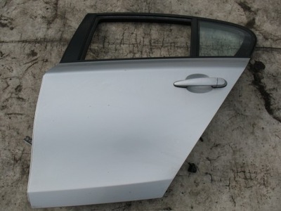 Bmw 1 e87 двері лівий задня lift titansilber фото №1