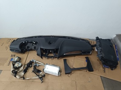 Консоль панель приладів ремені подушки безпеки levante фото №1