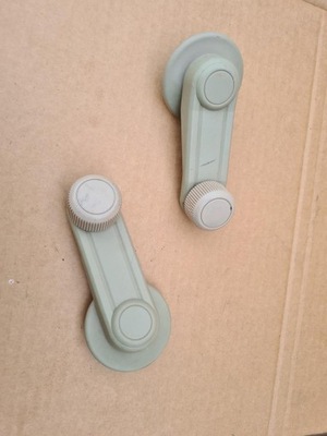 Ручка стеклоподъемника стекло mercedes a w169 1.7 фото №1