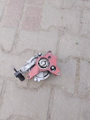 Trafic vivaro 1.6 dci вакуумний насос фото №1