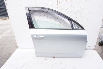 Дверь правый перед skoda octavia 3 iii la7w повреждённые фото №1