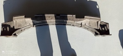 Балка бампера задня vw touareg 7p0807309a фото №1