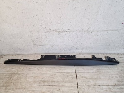 Ferrari roma молдинг поріг ліва фото №1