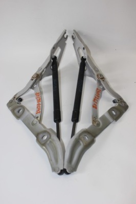 Bmw e90 e91 петлі кришки задній 7060628 7060627 фото №1