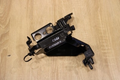 Кронштейн кронштейн насоса abs opel cascada astra j 2.0 cdti фото №1