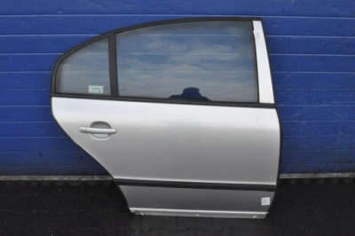 Skoda superb i дверь правый задняя задние sedan фото №1