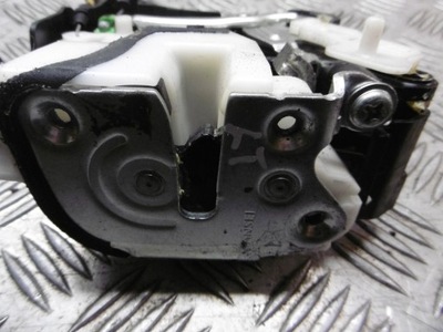 Замок двері лівий задня mitsubishi outlander ii фото №1