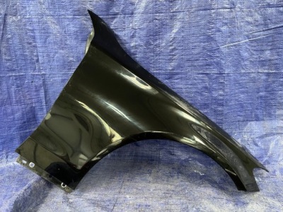 Mercedes cklasa w205 правый передний крыло фото №1