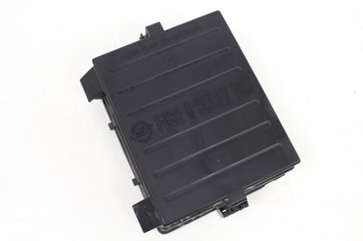 PUSZKA BEZPIECZNIKÓW 2,2 SSANGYONG RODIUS 2017