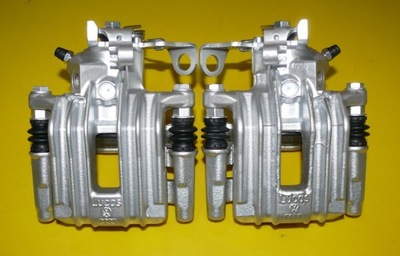 Супорти лівий правий задня skoda rapid 230/9mm 12-19r. фото №1