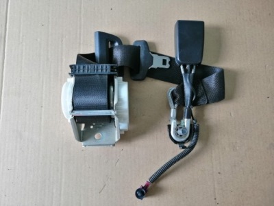 Pas безпеки натягувач задня середній 2228601085 mercedes w222 фото №1