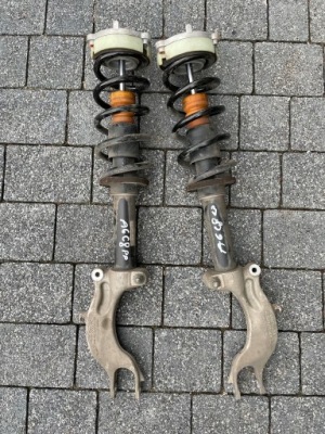 Амортизаторы перед audi a6 c8 фото №1