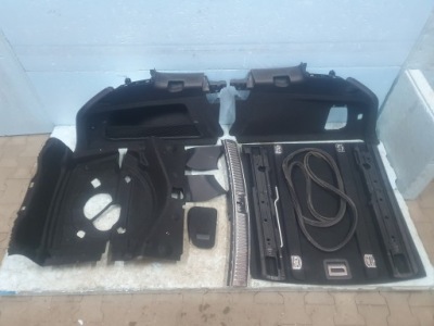 Оббивка обшивки багажника porsche cayenne ii 7p5 задня фото №1